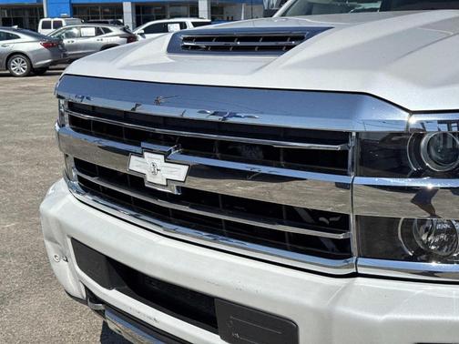 2019 Chevrolet Silverado 2500 High Country
