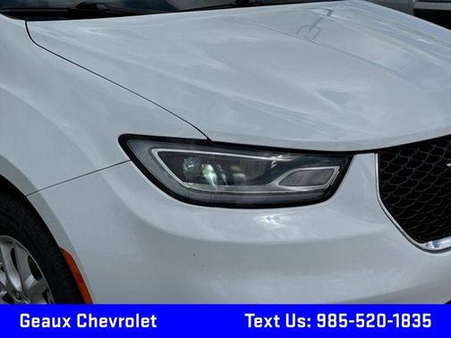 2022 Chrysler Pacifica Touring-L