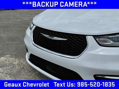 2022 Chrysler Pacifica Touring-L