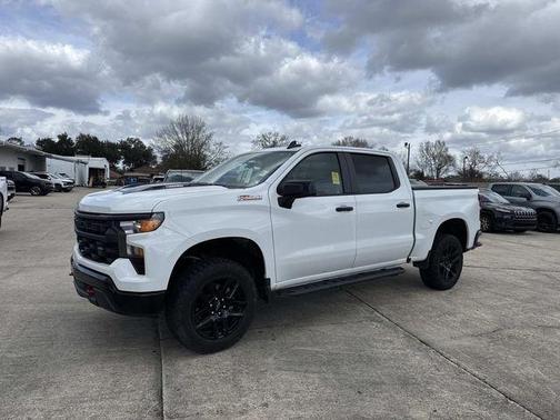 2024 Chevrolet Silverado 1500 Custom Trail Boss