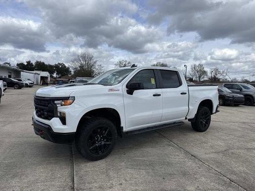 2024 Chevrolet Silverado 1500 Custom Trail Boss