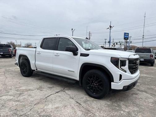 2022 GMC Sierra 1500 Elevation