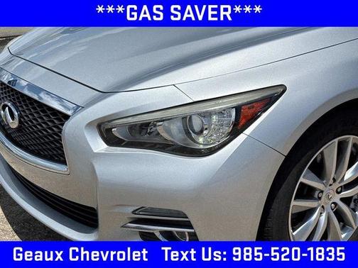 2015 INFINITI Q50 Base