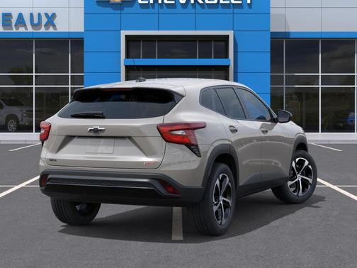 White Sand 2026 Chevrolet Trax 1RS