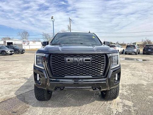 2024 GMC Yukon XL AT4