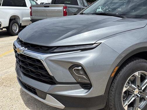 Sterling Gray Metallic 2025 Chevrolet Blazer LT