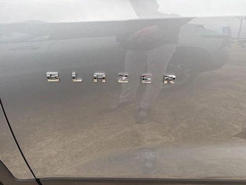 Sterling Gray Metallic 2025 Chevrolet Blazer LT