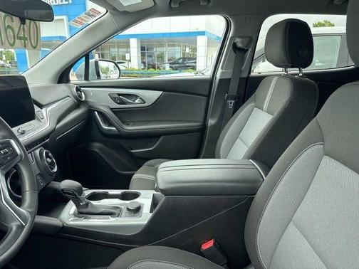 Sterling Gray Metallic 2025 Chevrolet Blazer LT