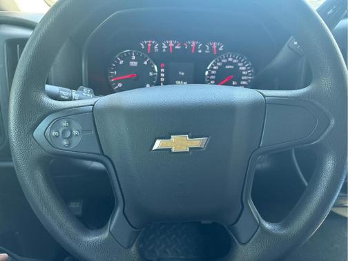 2018 Chevrolet Silverado 1500 Custom