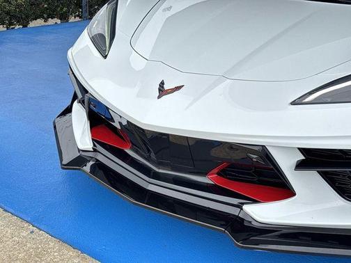 2025 Chevrolet Corvette Stingray w/2LT