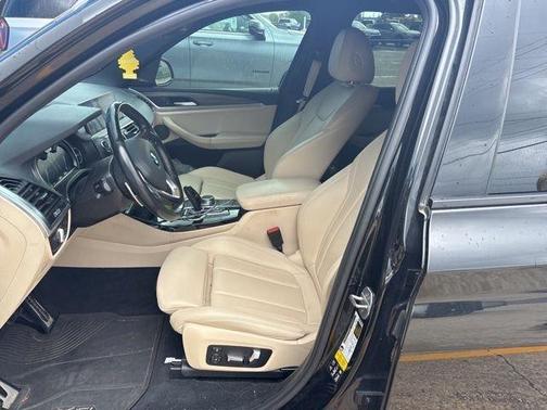 Black 2019 BMW X3 xDrive30i