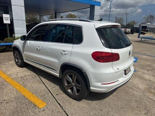 2017 Volkswagen Tiguan 2.0T Sport