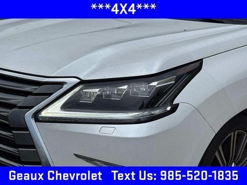 2021 Lexus LX 570 Three-Row