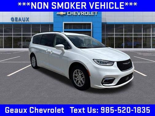 2022 Chrysler Pacifica Touring-L