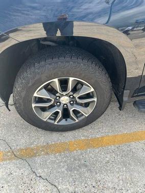 Black 2024 Chevrolet Silverado 1500 LT