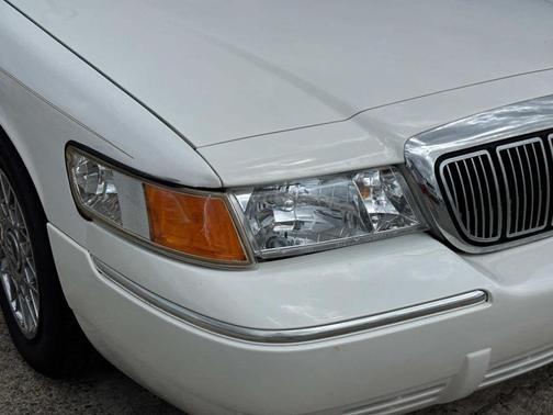 2002 Mercury Grand Marquis GS