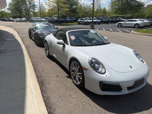 Carrara White Metallic 2017 Porsche 911 Carrera 4S Cabriolet