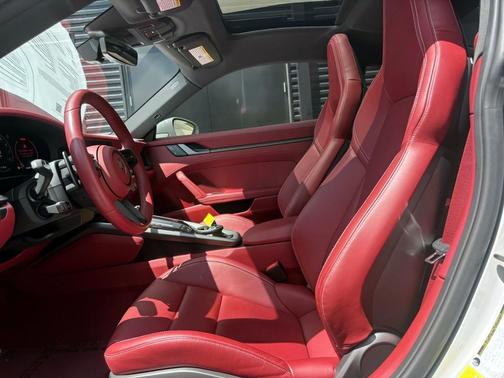 Chalk 2025 Porsche 911 911 Carrera S