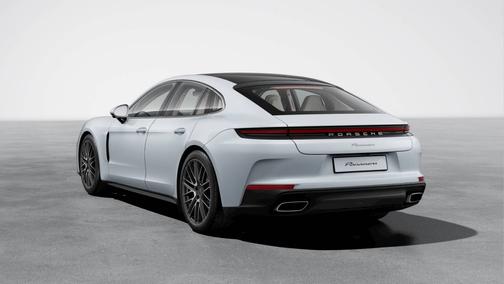 2025 Porsche Panamera 