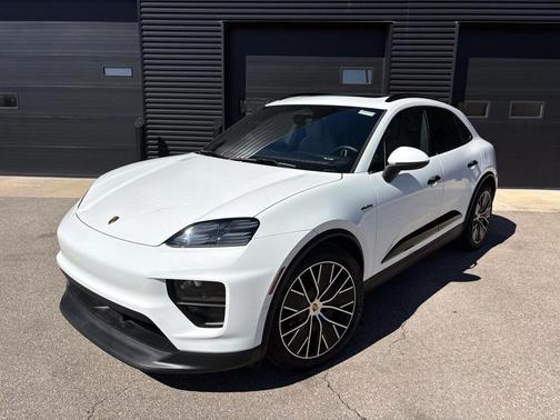 2024 Porsche Macan 4