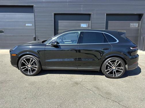 2025 Porsche Cayenne Cayenne