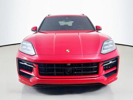 Carmine Red 2026 Porsche Cayenne GTS