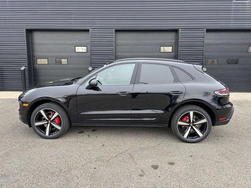 2026 Porsche Macan S