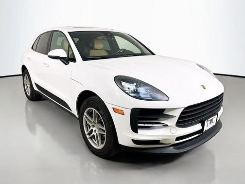White 2020 Porsche Macan Macan