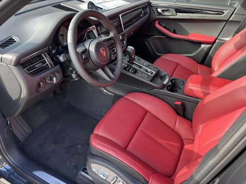 2026 Porsche Macan S