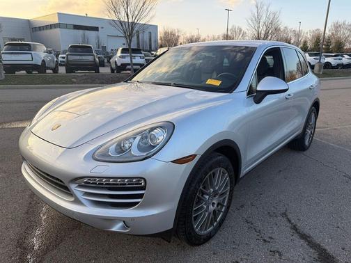 2013 Porsche Cayenne Cayenne
