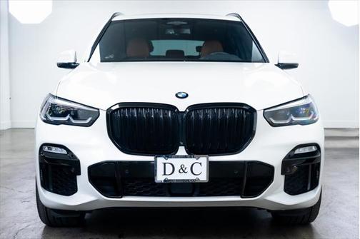 2020 BMW X5 M50i