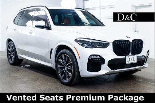 2020 BMW X5 M50i