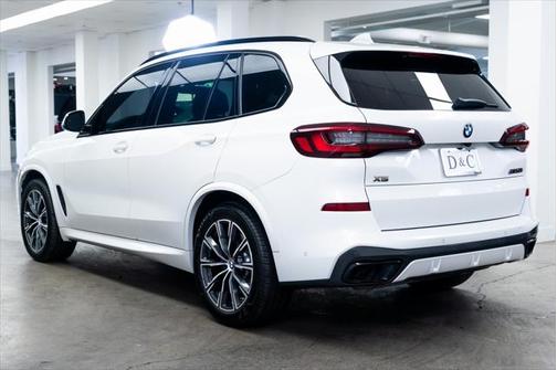 2020 BMW X5 M50i