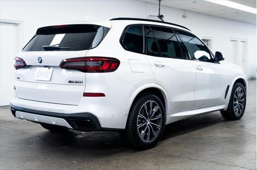2020 BMW X5 M50i
