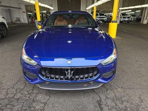 2021 Maserati Ghibli Trofeo