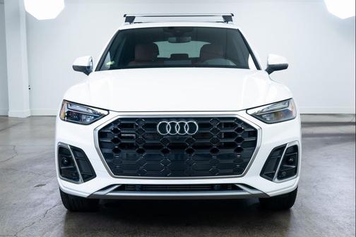 2025 Audi Q5 55 S line Premium Plus