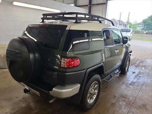 2011 Toyota FJ Cruiser Base