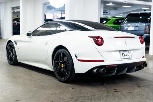 2015 Ferrari California T