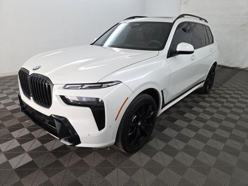 2025 BMW X7 xDrive40i
