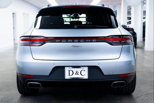 2021 Porsche Macan Panoramic Roof Heated Seats