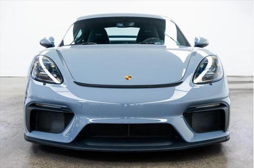 2023 Porsche 718 Cayman GT4