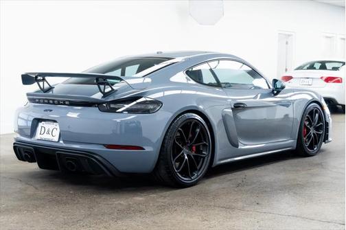 2023 Porsche 718 Cayman GT4