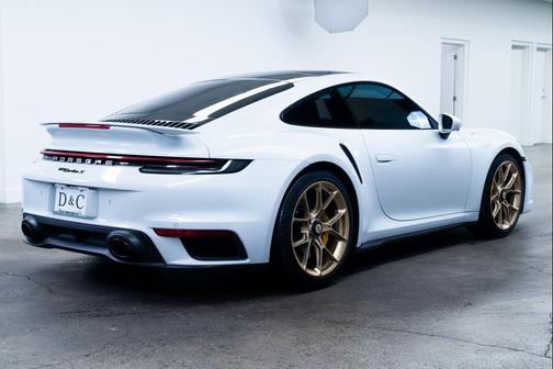 2022 Porsche 911 Turbo S