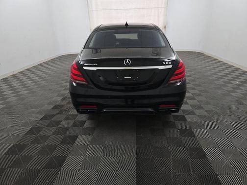2019 Mercedes-Benz AMG S 63 4MATIC