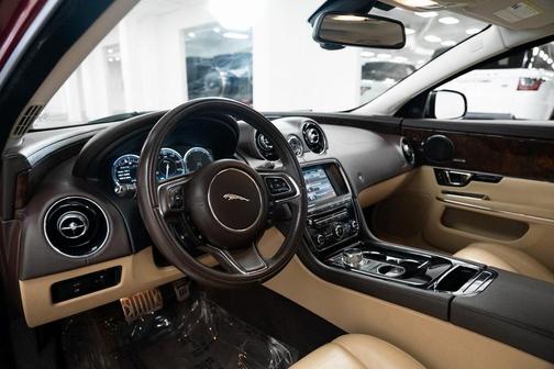 2014 Jaguar XJ Base for sale in Portland, OR - image 12