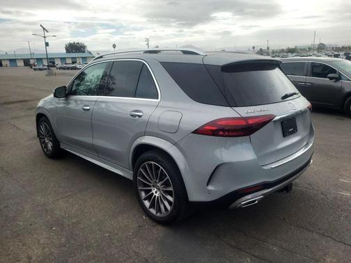 2025 Mercedes-Benz GLE 450e 4MATIC