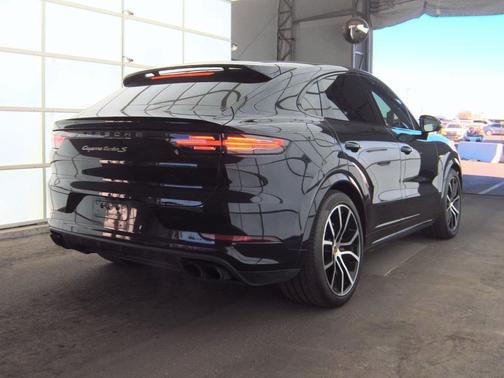 2020 Porsche Cayenne Cayenne Turbo S E-Hybrid