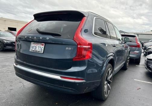 2023 Volvo XC90 B5 Plus