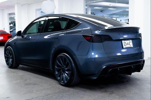 2022 Tesla Model Y Performance Dual Motor All-Wheel Drive