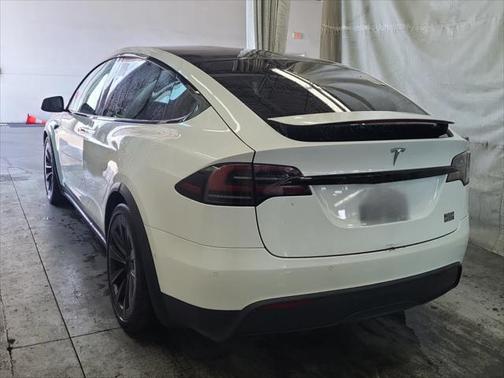 2022 Tesla Model X Plaid Tri Motor All-Wheel Drive